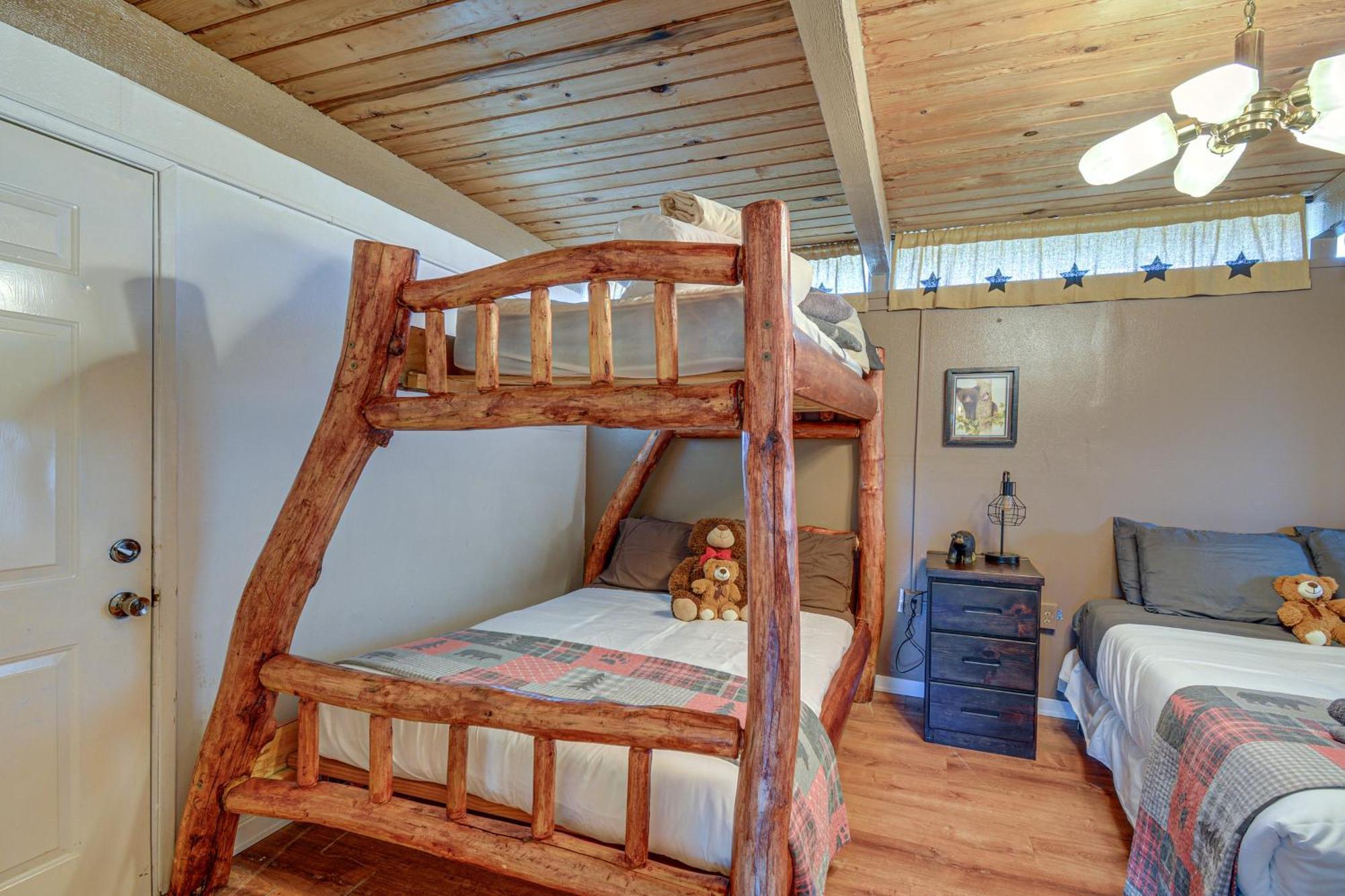 Pet-Friendly Washington Retreat With Hot Tub And Deck! Villa Ocean Shores Exterior photo